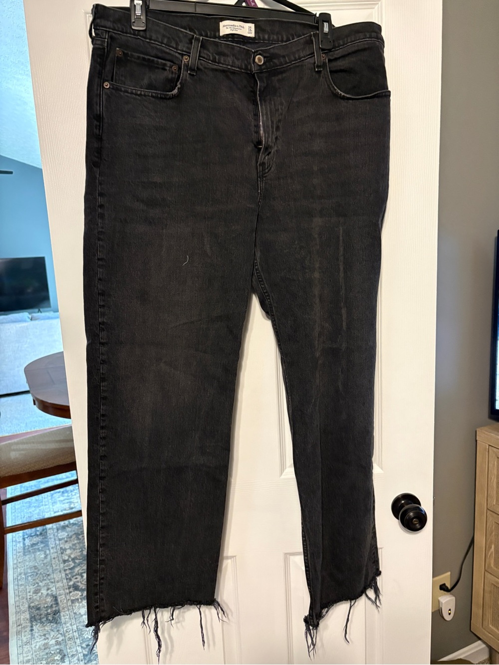 Abercrombie & Fitch Black High-Rise Frayed-Hem Jeans - Picture 1 of 2